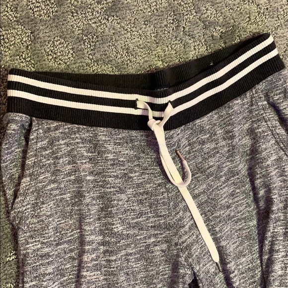 joggers - Picture 3 of 6